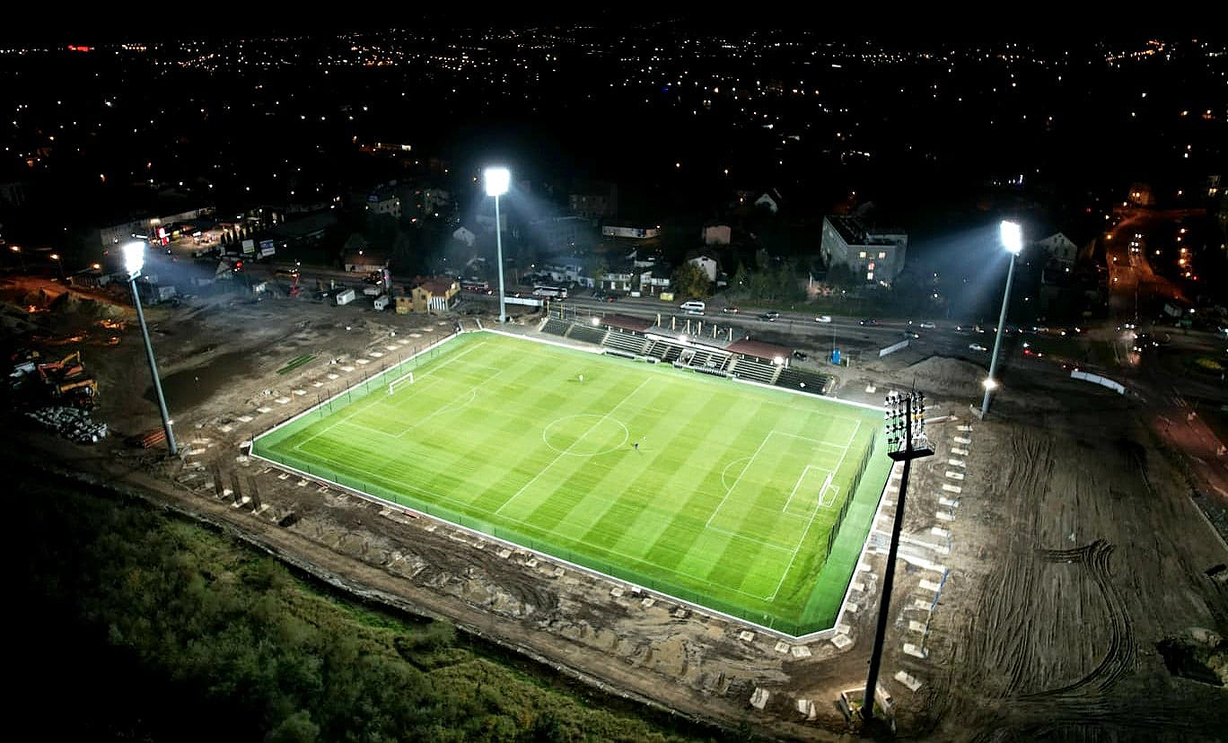 stadion sandecja wraca